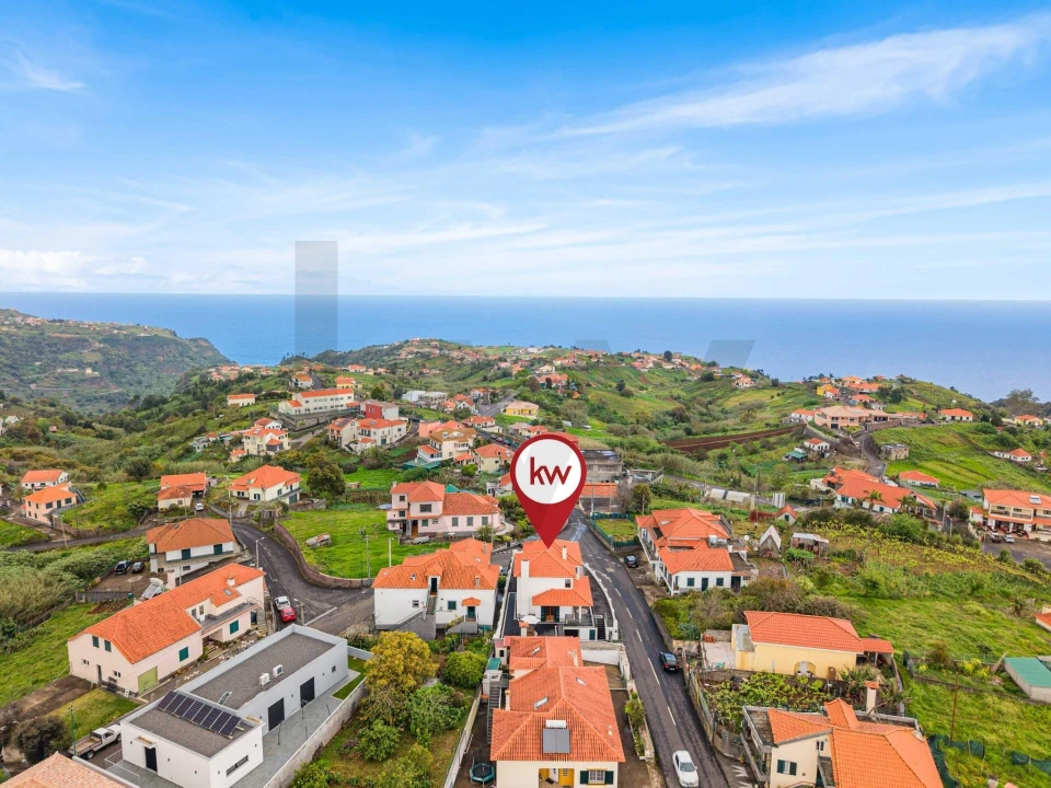 Moradia T3 para Venda em Santana Foto 35