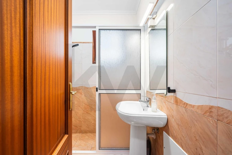 Moradia T3 para Venda em Santana Foto 30