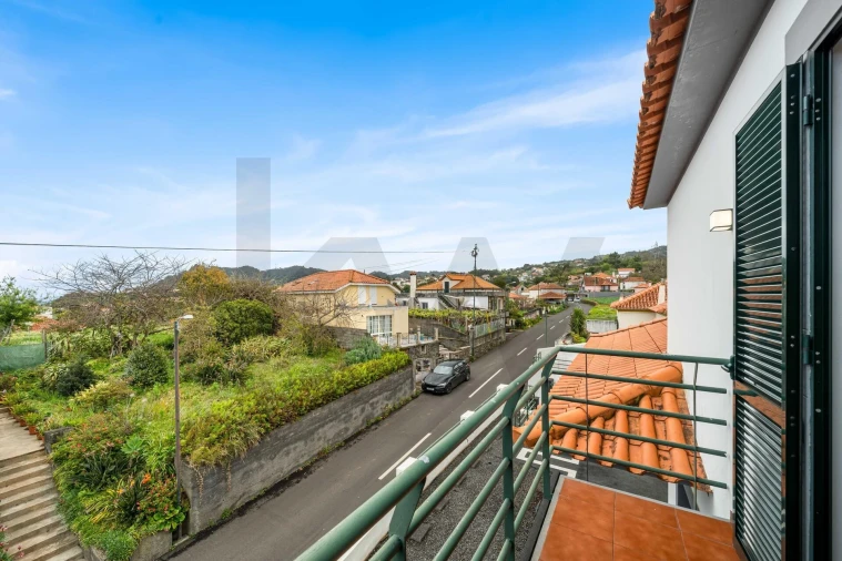 Moradia T3 para Venda em Santana Foto 21