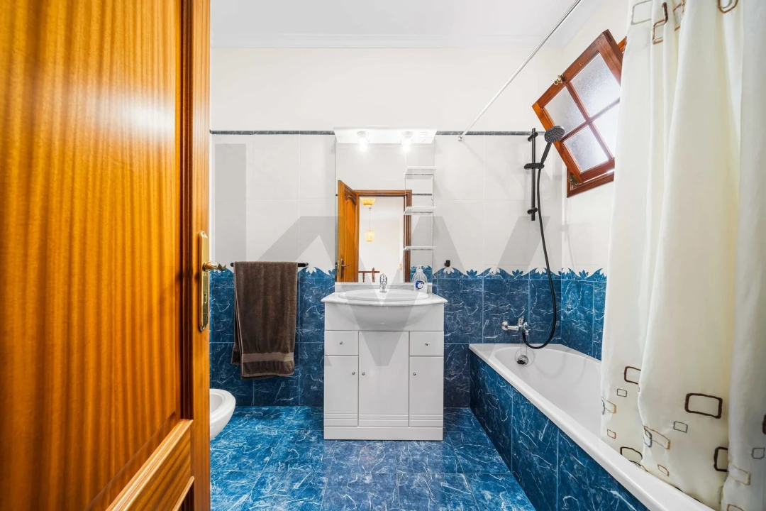 Moradia T3 para Venda em Santana Foto 17