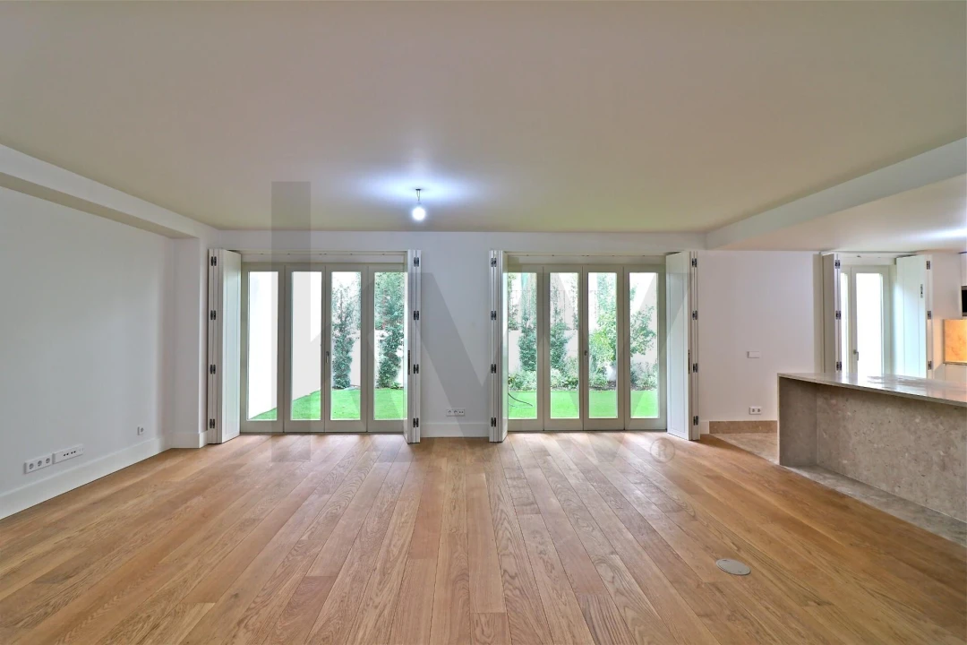 Apartamento T3 para Venda em Santo António Foto 5