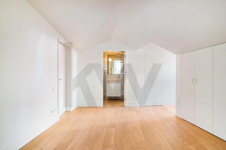 Apartamento T2 para Venda em Santo António Foto 16