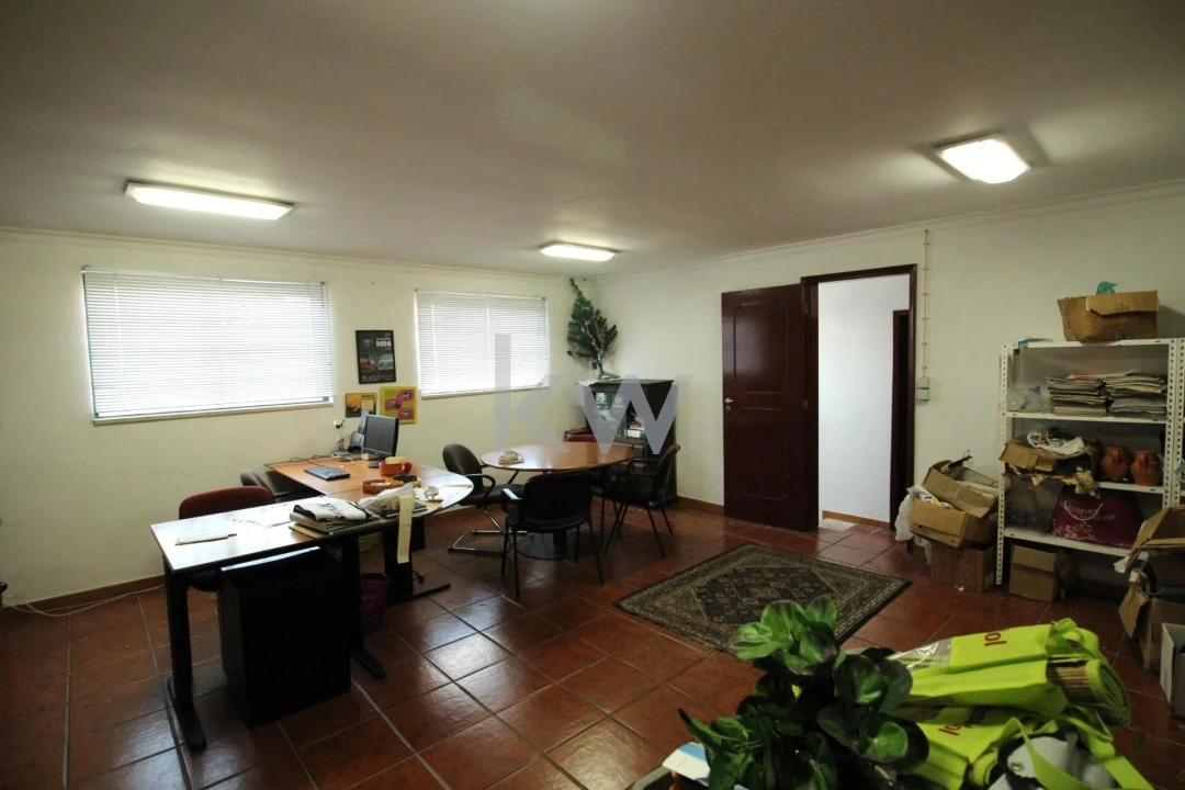 Armazém para Venda em Eiras e São Paulo de Frades Foto 20