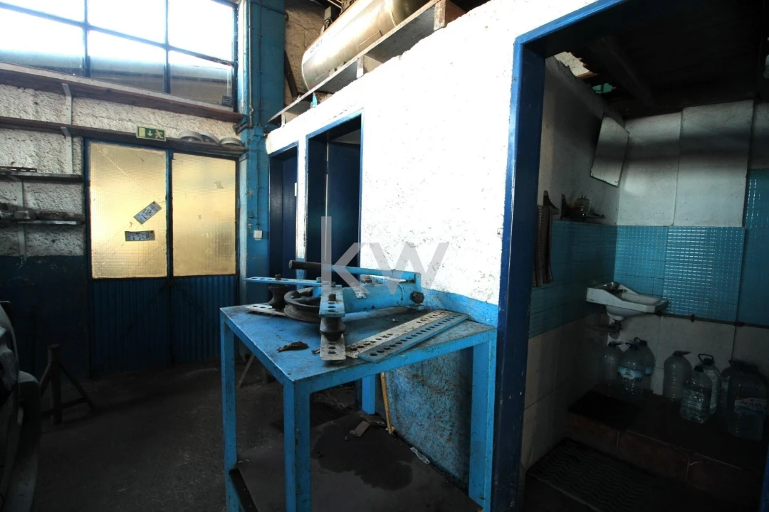 Armazém para Venda em Eiras e São Paulo de Frades Foto 7