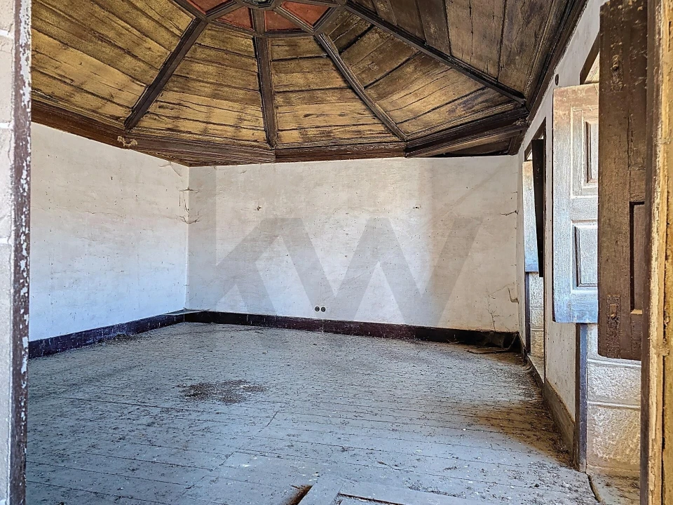 Moradia T5 para Venda em Granjal Foto 5