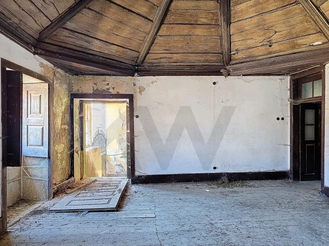 Moradia T5 para Venda em Granjal Foto 8