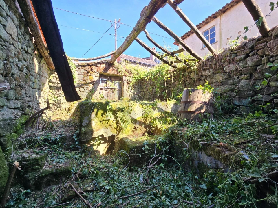 Moradia T5 para Venda em Granjal Foto 23