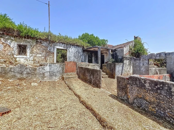 Quinta T3 para Venda em Evora de Alcobaça Foto 19