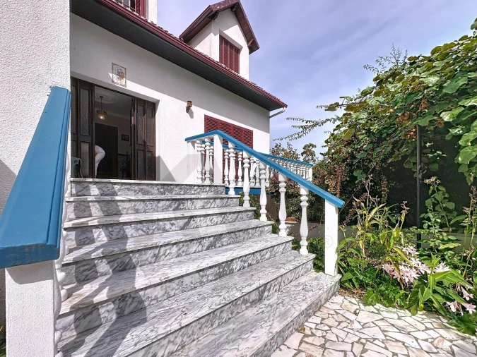 Moradia T5 para Venda em São João de Ver Foto 9