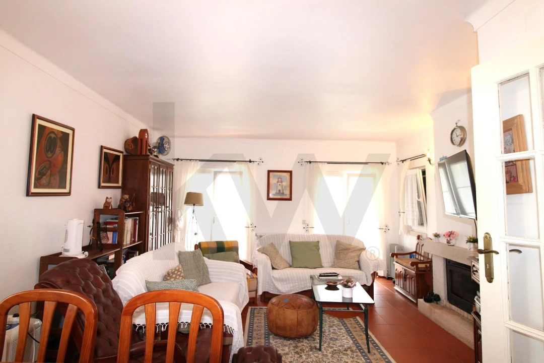 Moradia T3 para Venda em Carvoeira Foto 10