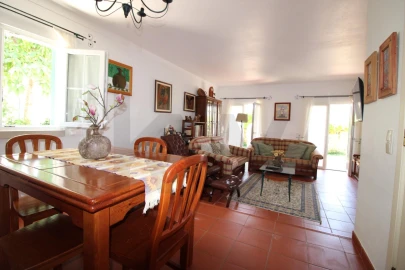 Moradia T3 para Venda em Carvoeira