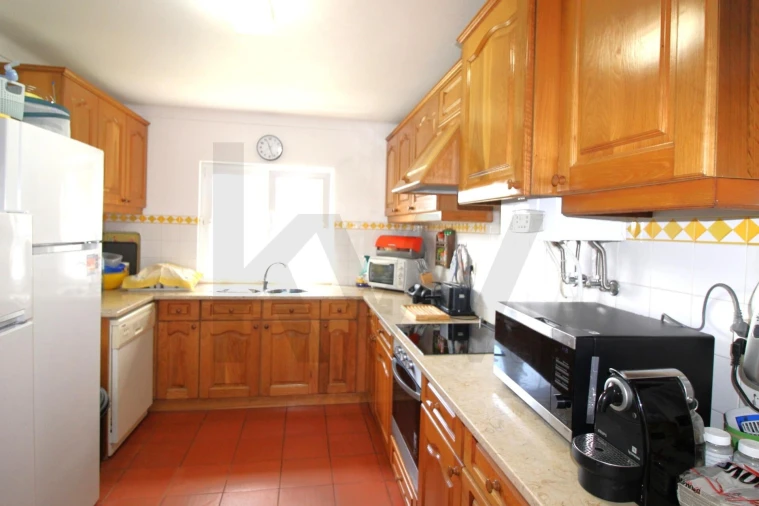 Moradia T3 para Venda em Carvoeira Foto 21