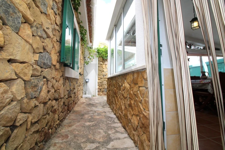 Moradia T3 para Venda em Carvoeira Foto 44