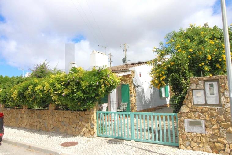 Moradia T3 para Venda em Carvoeira Foto 63