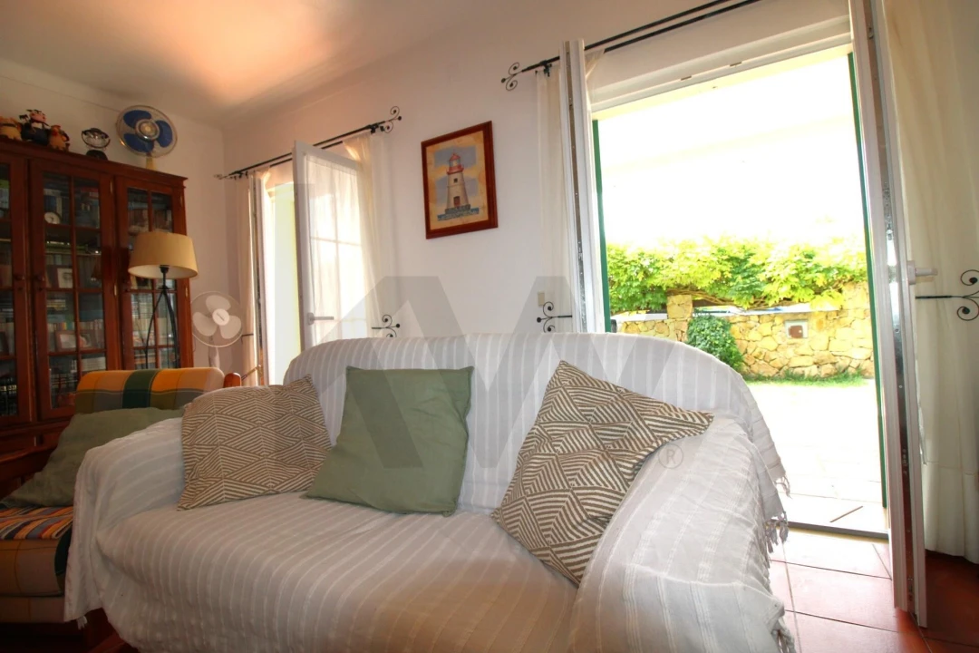 Moradia T3 para Venda em Carvoeira Foto 14