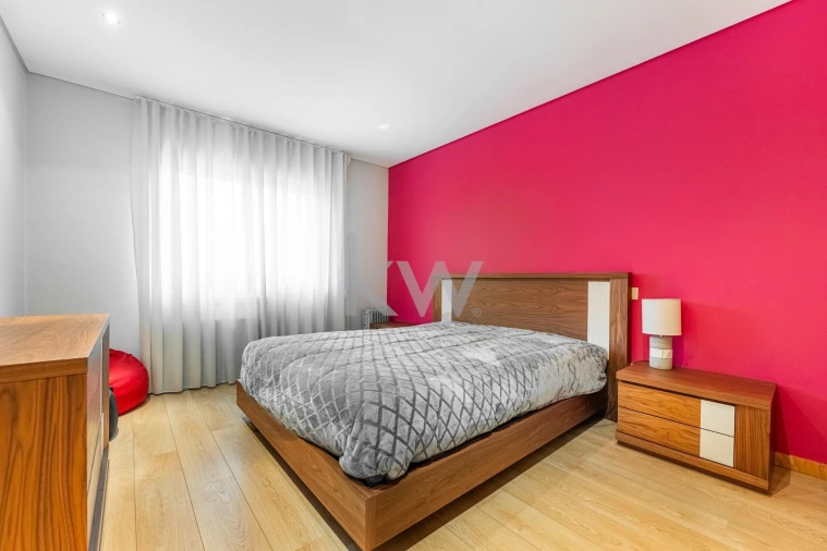 Moradia T3 para Venda em Caires Foto 12