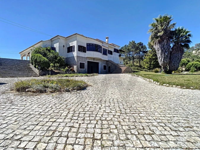 Moradia T5 para Venda em Sesimbra (Castelo) Foto 2