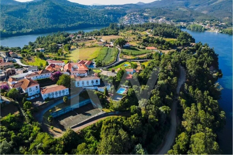 Quinta T9 para Venda em Lomba Foto 54