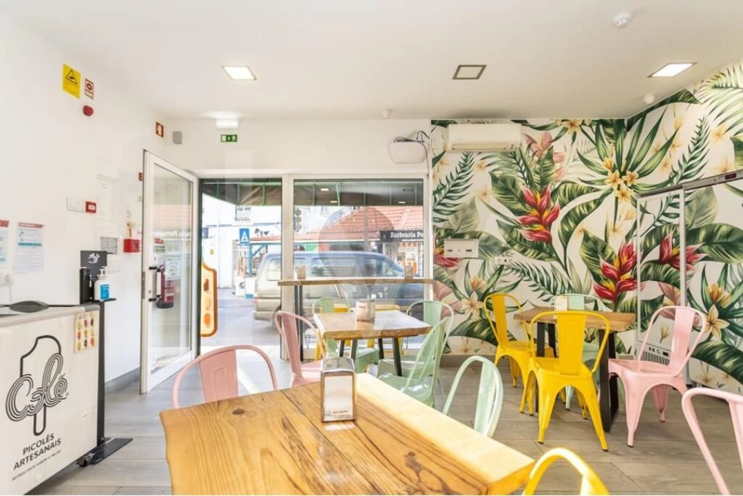 Loja para Venda em Costa da Caparica Foto 1