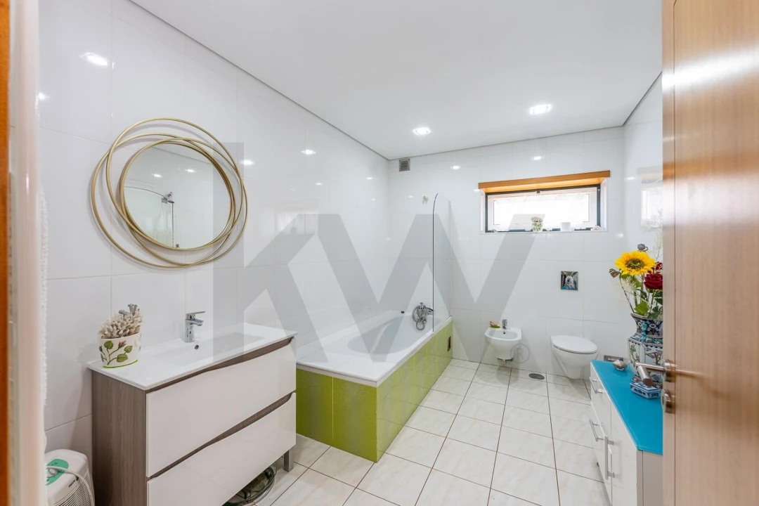 Moradia T3 para Venda em Arcozelo Foto 18