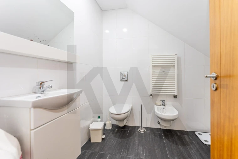 Moradia T3 para Venda em Cabração e Moreira do Lima Foto 24