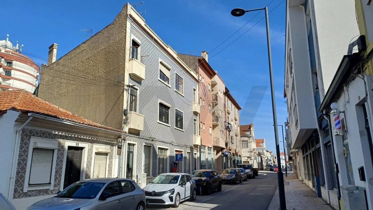 Prédio para Venda em Requeixo, Nossa Senhora de Fátima e Nariz Foto 1