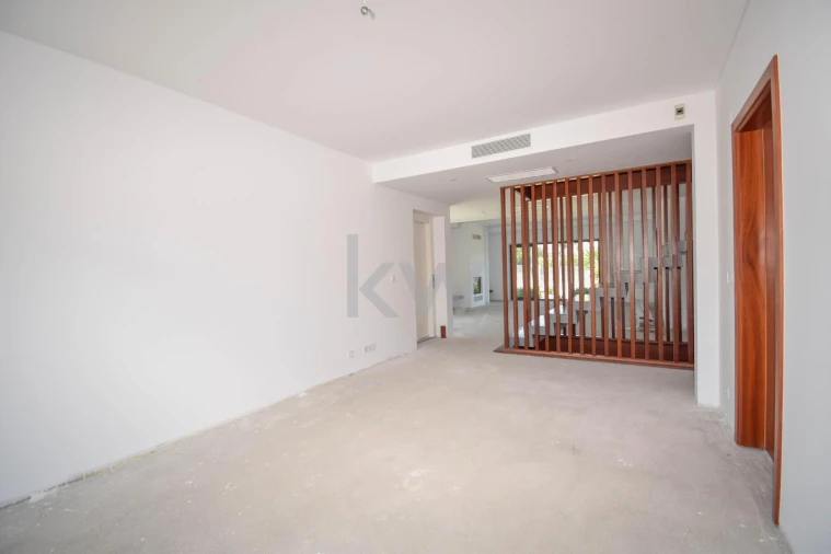 Moradia T4 para Venda em Carnaxide e Queijas Foto 20