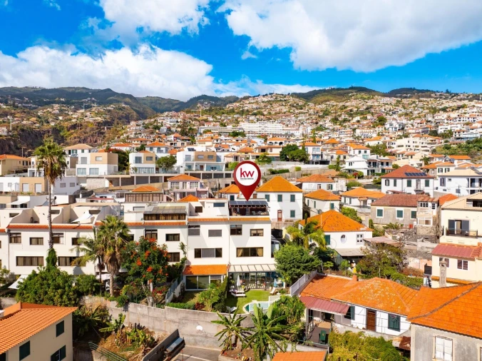 Moradia T4 para Venda em Funchal (Santa Maria Maior) Foto 43