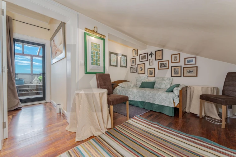 Moradia T4 para Venda em Funchal (Santa Maria Maior) Foto 36