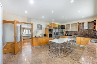 Moradia T4 para Venda em Gondomar (São Cosme), Valbom e Jovim