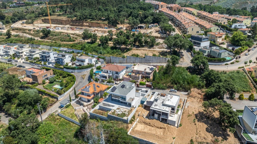Moradia T4 para Venda em Gondomar (São Cosme), Valbom e Jovim Foto 38
