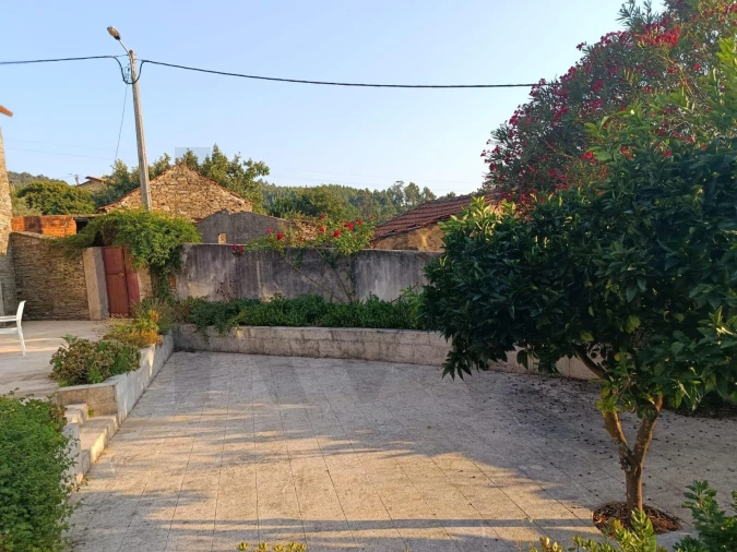 Quinta T6 para Venda em Recardães e Espinhel Foto 40