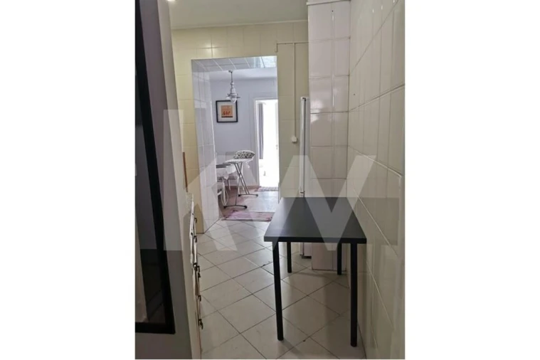 Prédio para Venda em Arroios Foto 16