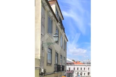 Prédio para Venda em Santa Maria Maior