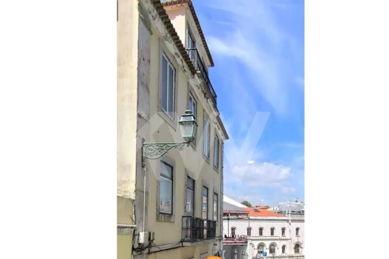 Prédio para Venda em Santa Maria Maior Foto 2