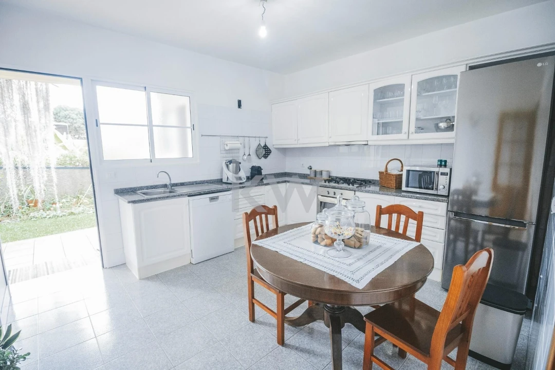 Moradia T4 para Venda em Funchal (São Pedro) Foto 33