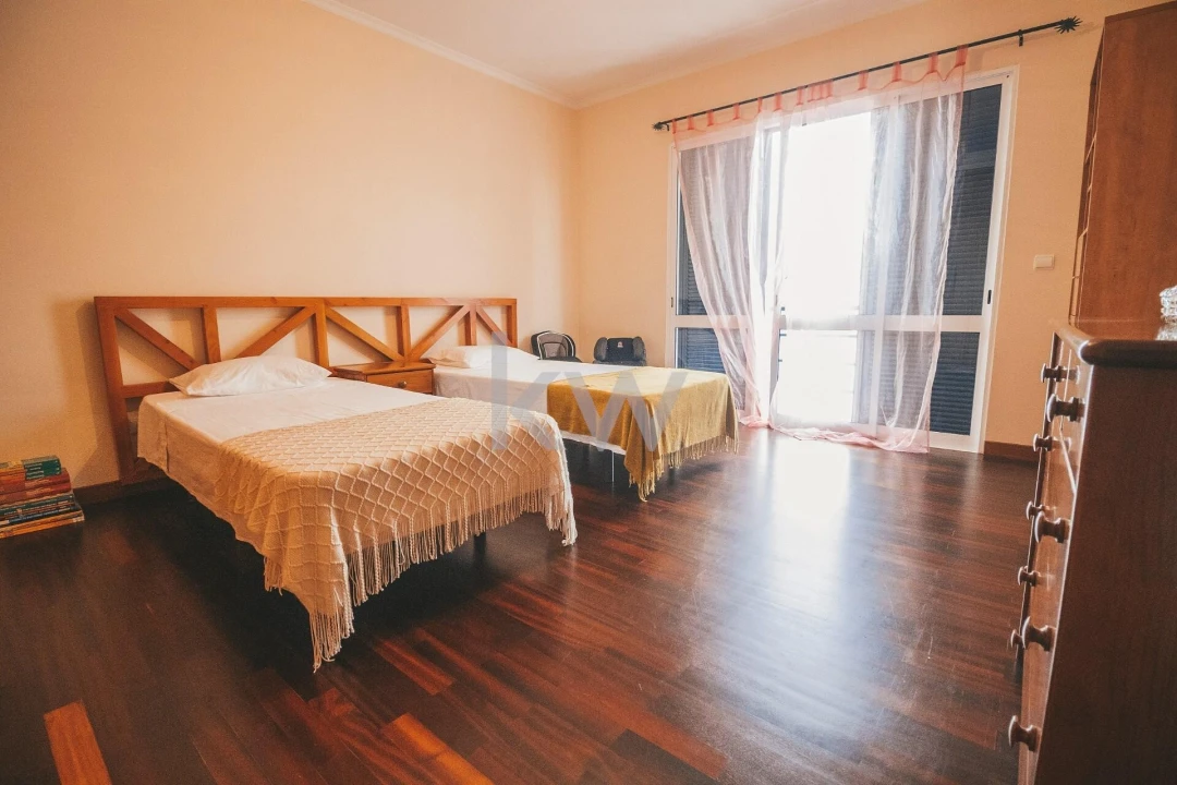 Moradia T4 para Venda em Funchal (São Pedro) Foto 48