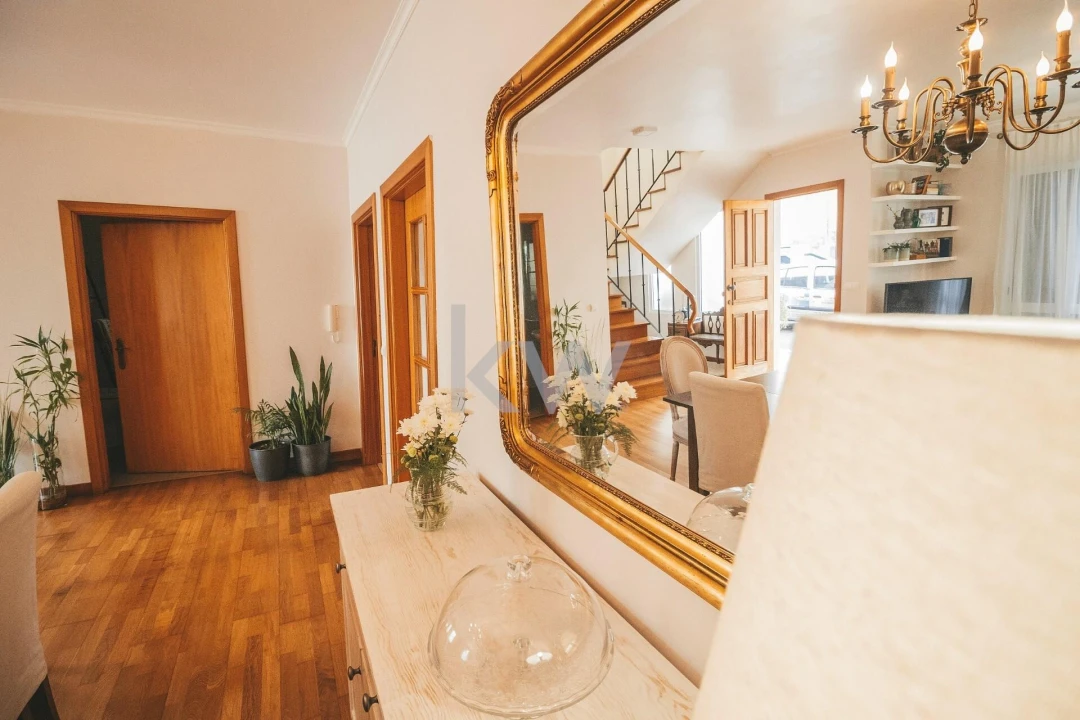 Moradia T4 para Venda em Funchal (São Pedro) Foto 10