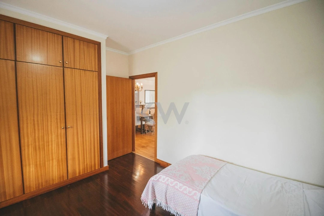 Moradia T4 para Venda em Funchal (São Pedro) Foto 30