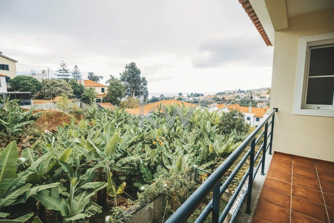 Moradia T4 para Venda em Funchal (São Pedro) Foto 59