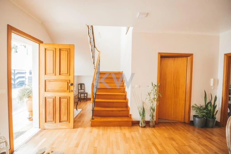 Moradia T4 para Venda em Funchal (São Pedro) Foto 21