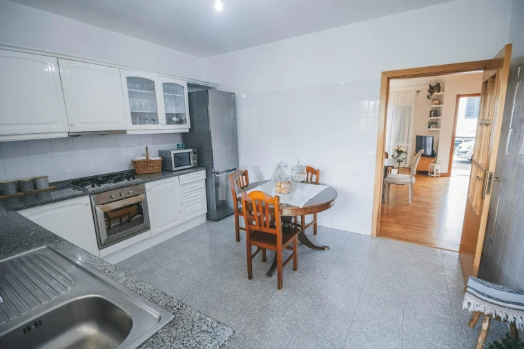 Moradia T4 para Venda em Funchal (São Pedro) Foto 35