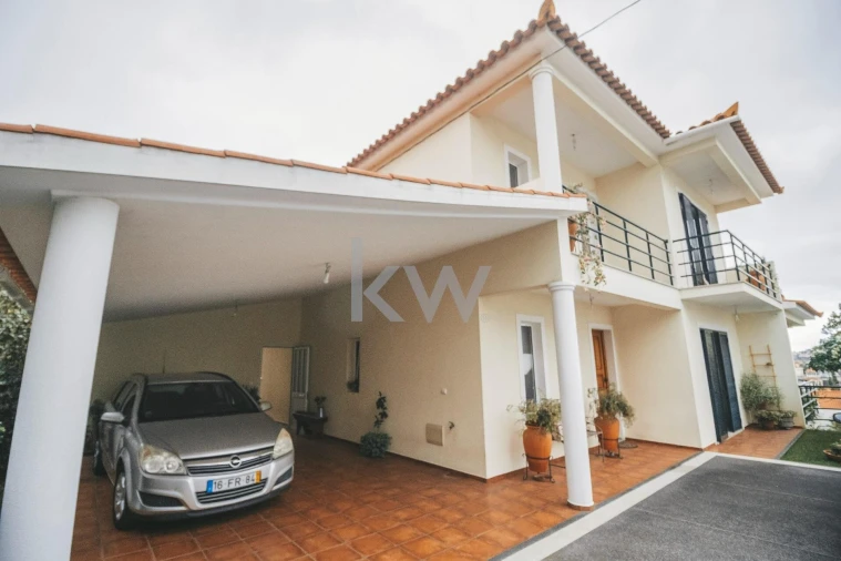 Moradia T4 para Venda em Funchal (São Pedro) Foto 83