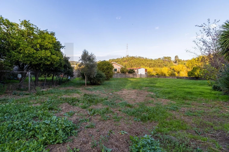 Moradia T2 para Venda em Macieira de Sarnes Foto 22