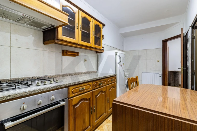 Moradia T2 para Venda em Macieira de Sarnes Foto 12