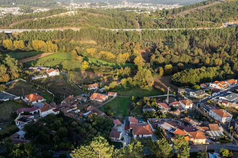 Moradia T2 para Venda em Macieira de Sarnes Foto 25