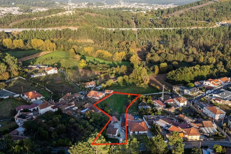 Moradia T2 para Venda em Macieira de Sarnes Foto 26