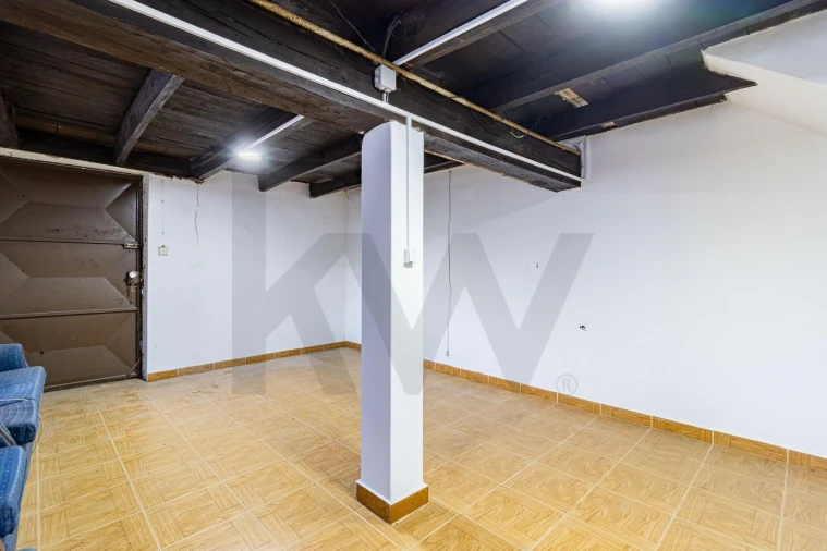 Moradia T2 para Venda em Macieira de Sarnes Foto 13