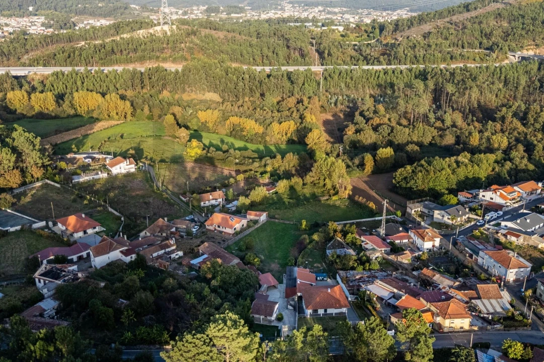 Moradia T2 para Venda em Macieira de Sarnes Foto 25