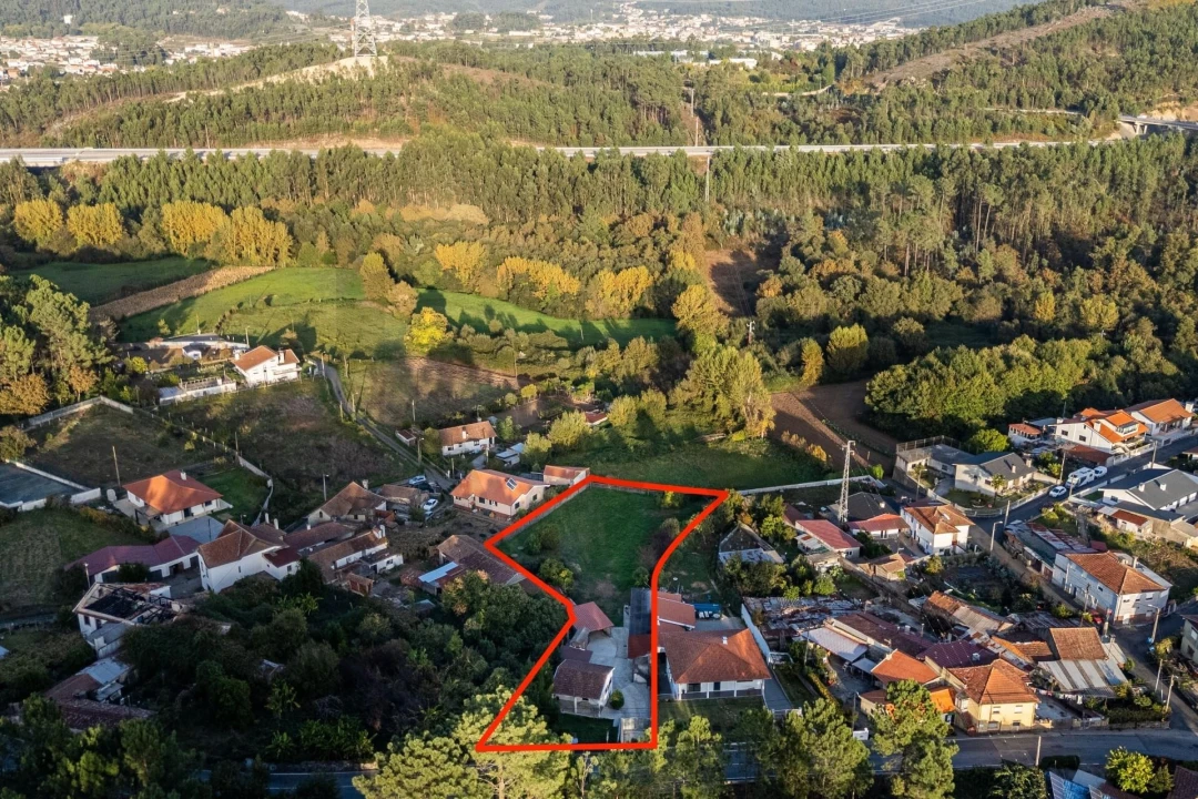 Moradia T2 para Venda em Macieira de Sarnes Foto 26